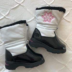 Totes size 5 waterproof winter boots